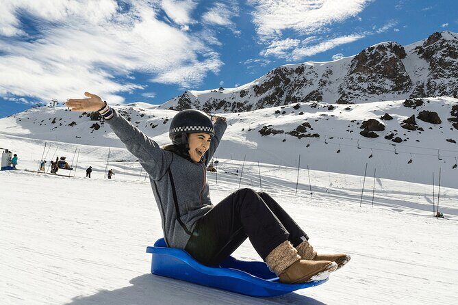 Skiing in Farellones Park: Ski Tickets, Lessons, Transportation and More - Rental gear realities: what to check before you leave the desk