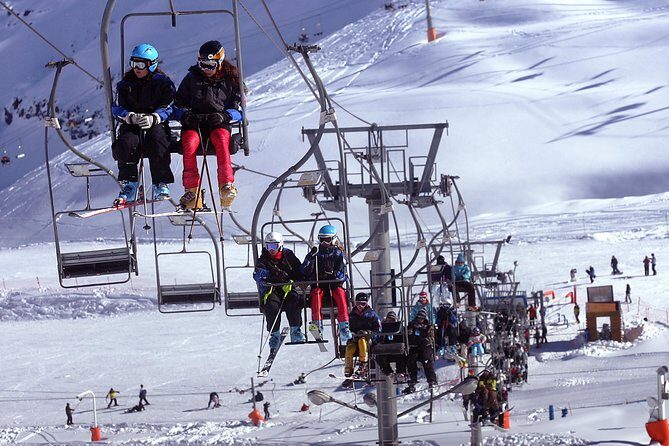 Small-Group Tour to Valle Nevado and Farellones from Santiago - Farellones streets, Colorado photo stop, and the snow-park feeling