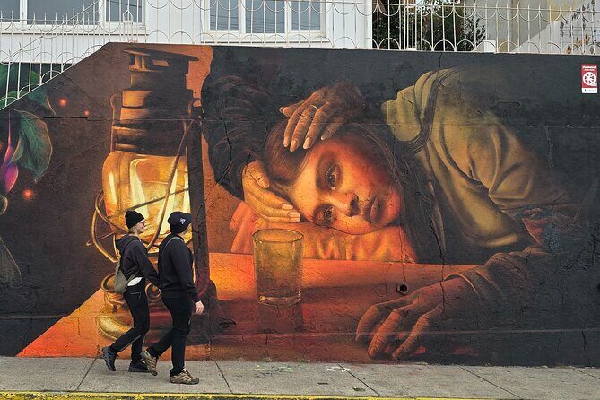 Street Art in Valparaiso and Wines in Casablanca from Santiago - Why This Valparaíso Street-Art Day Feels Different From a Typical Excursion