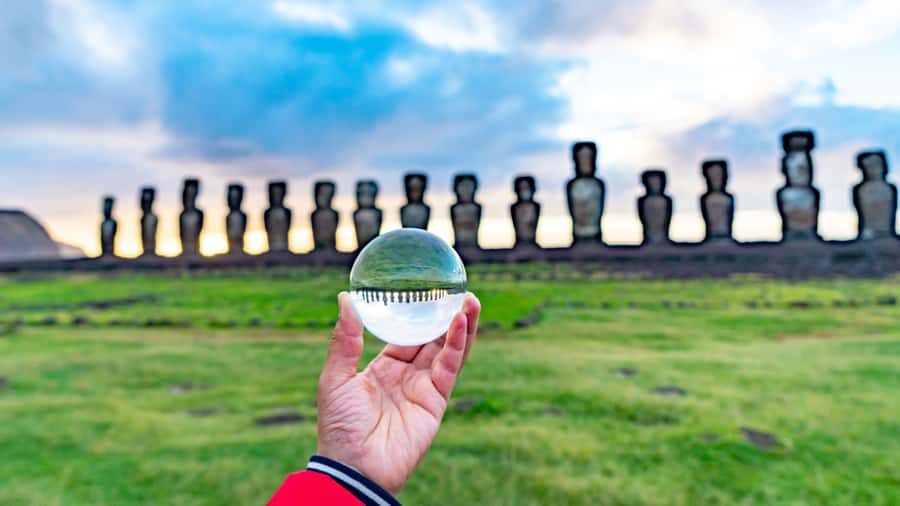 Sunrise Tongariki: Sunrise at Tongariki Park Private Tour - Why Ahu Tongariki Sunrise Works So Well