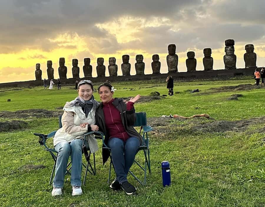 Tongariki Sunrise: Half Day Private Tour - What you do at the site: coffee, moai, and a guided light show