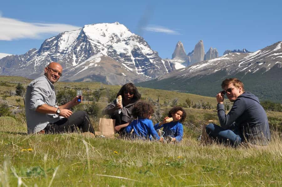 Torres del Paine Day Trip from El Calafate - Lake Grey and Cuernos del Paine Views at Phoe and Beyond