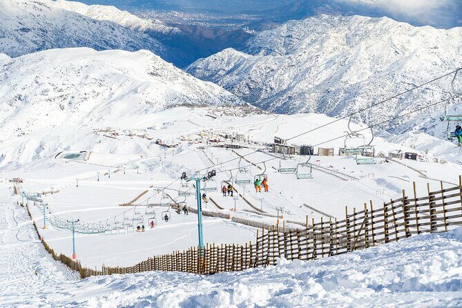 Tour Parque Farellones Ticket+Transportation, optional Snowwear - Rides and lines: how to keep your day moving