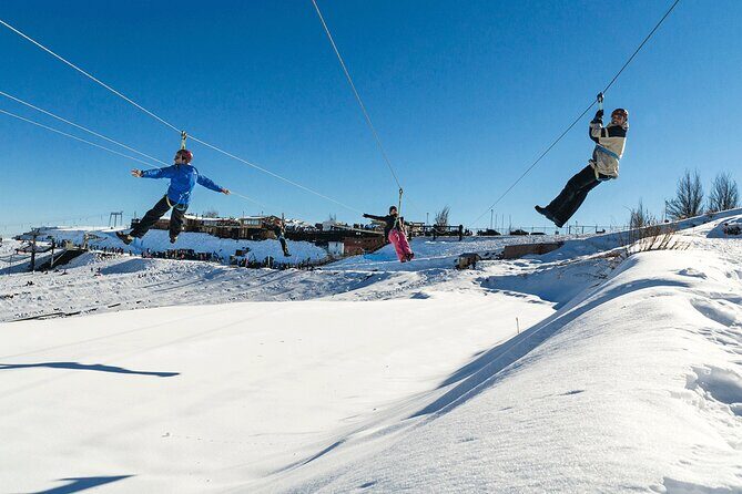 Tour Parque Farellones Ticket+Transportation, optional Snowwear - What’s not included: ski ticket and lunch