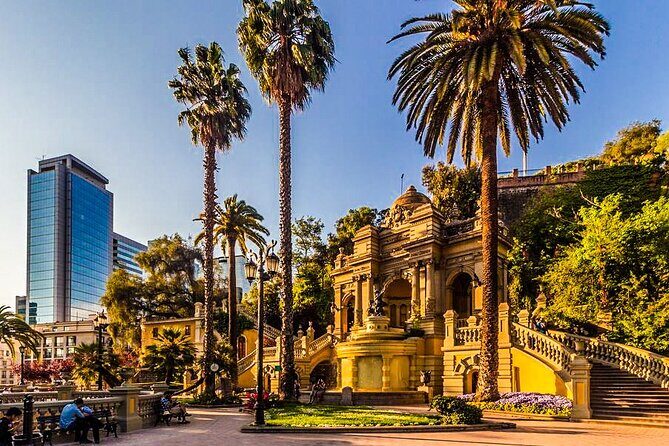 Traditional City Tour - Quick snapshot: five stops, a 5-hour Santiago morning loop