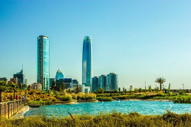 Traditional City Tour - La Moneda Palace: seeing Chile’s political center without a detour