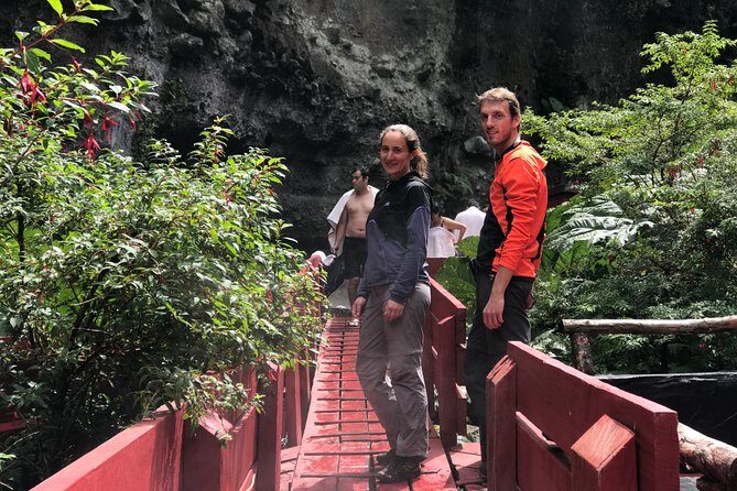 Trekking Mirador el volcano + Geometric hot springs - Mirador el volcán: what the trek is really like