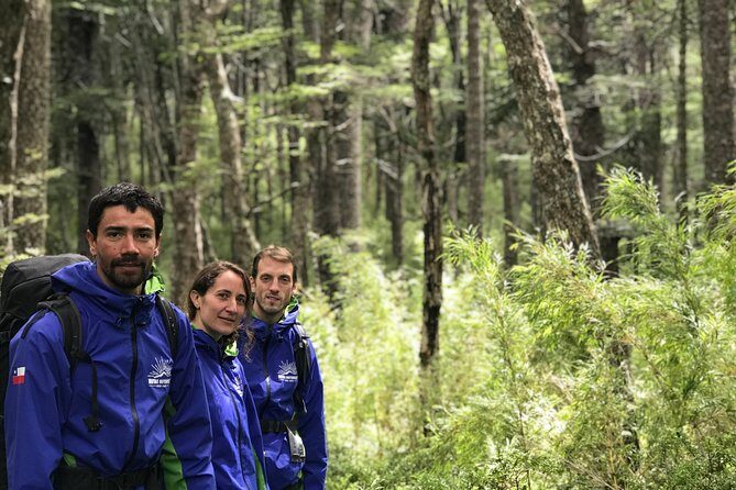 Trekking Mirador el volcano + Geometric hot springs - Timing tips for an 8-hour day that actually feels smooth