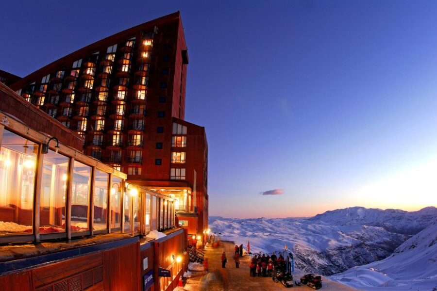 Valle Nevado Tour - Practical notes that can save your day: altitude, cold, and flexible schedules