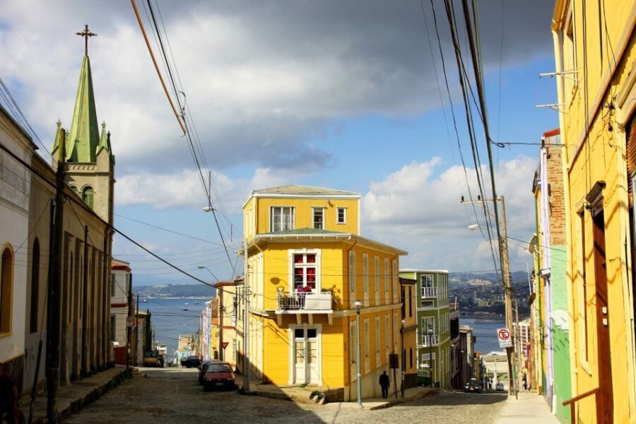 Valparaiso 3-Hour Walking Tour - Plaza Sotomayor Starts the Story in the Right Place