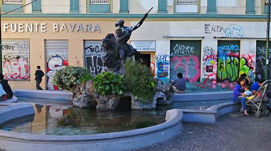 Valparaiso : Must-See Sites Walking Tour With A Guide - Key points to know before you go