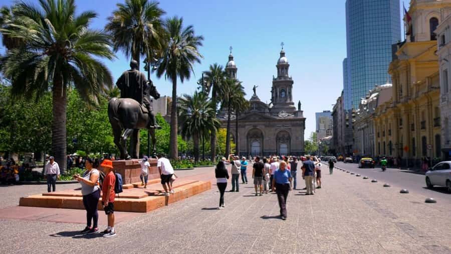 Walking City Tour with Funicular, Cable Car and Tasting - San Cristóbal by Cable Car: Seeing Santiago from Above